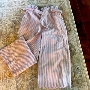 Women’s crop pants